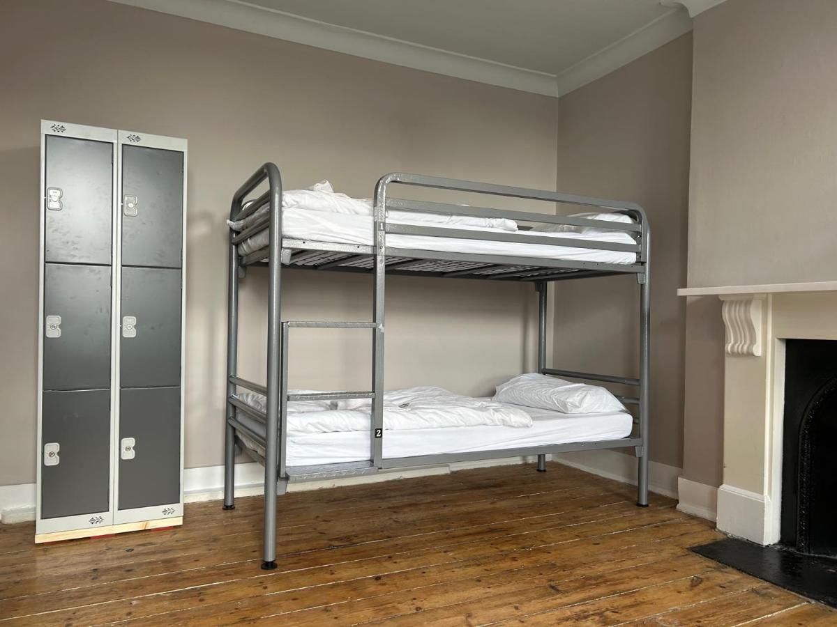 Cricketers Hostel London Exterior photo